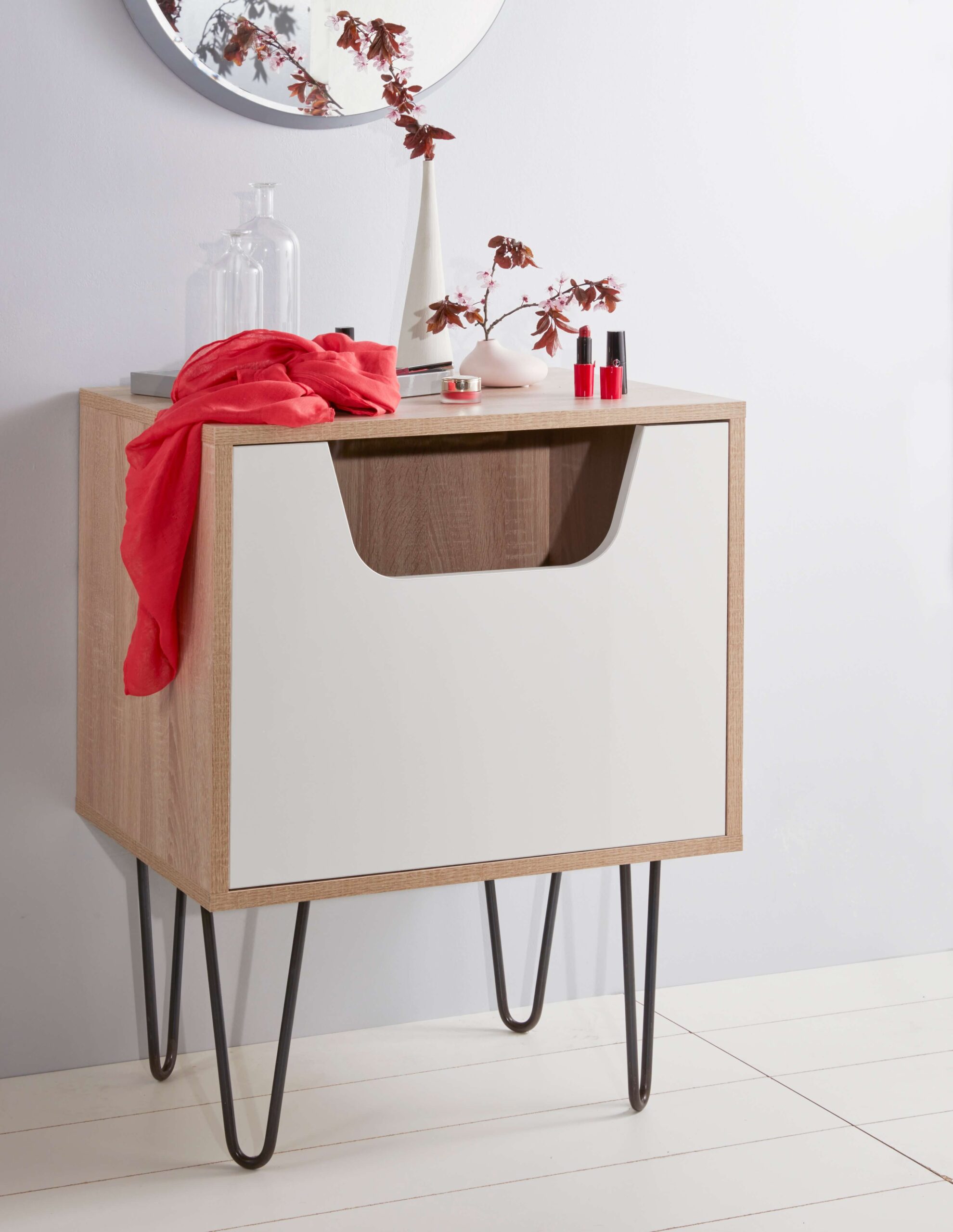 JAKARTA commode